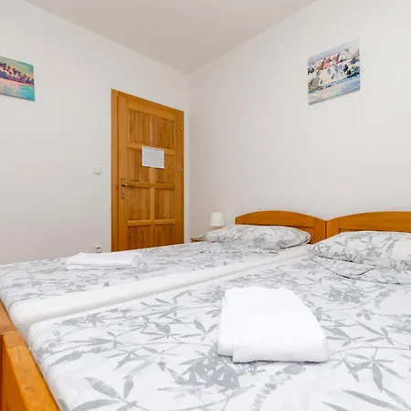 Apartment Nada Seline