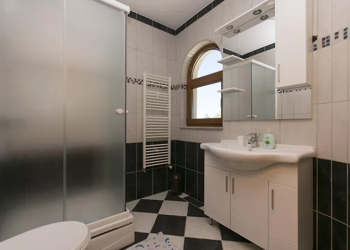 Nada Gostinjska kuća