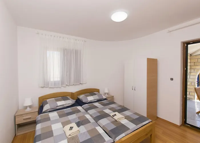 Nada Gostinjska kuća Seline